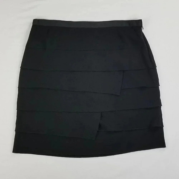 Sharagano Size 10 Ruffle Lined Skirt Zip Closure - Picture 1 of 7